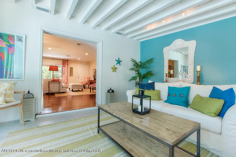 3501 Washington Road West Palm Beach, FL 33405 - Photo 4 of 13 a living room with furniture and a wooden floor
