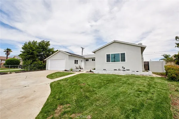 $749,900 | 10037 Geneva Avenue, Montclair, CA 91763