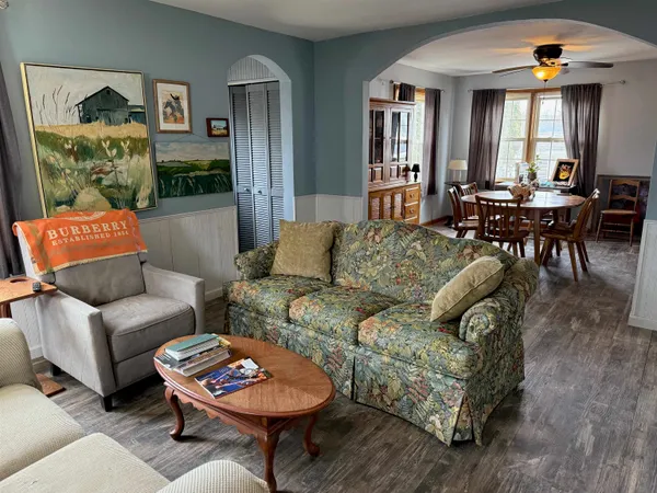 $199,500 | 104 West Hill Street, Blanchardville, WI 53516