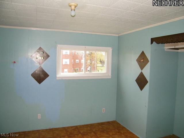 6205 Stumph Road Cleveland, OH 44130 - Photo 5 of 12 Gallery Image 5