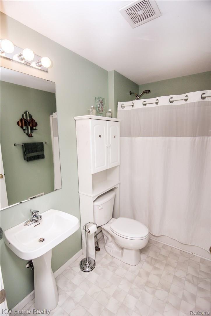 58184 Place Road New Haven, MI 48048 - Photo 25 of 38 58184Place_60.jpg
