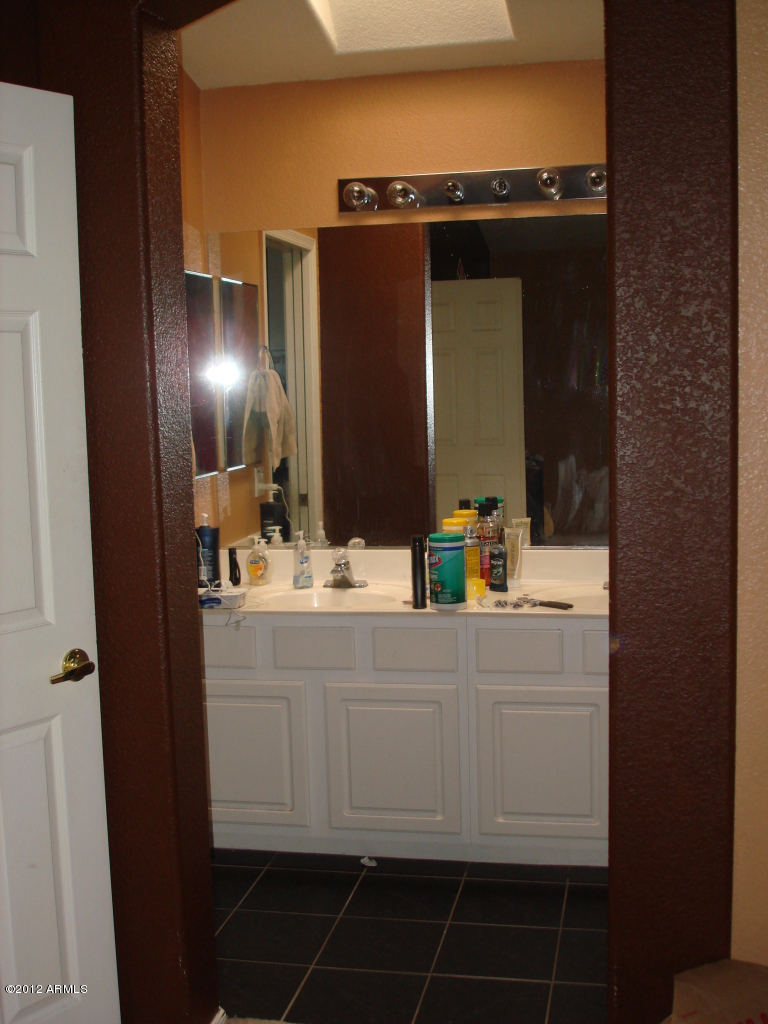 1338 West Escuda Road Phoenix, AZ 85027 - Photo 17 of 23 master bathroom