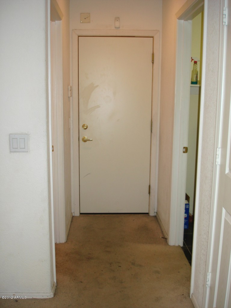 1338 West Escuda Road Phoenix, AZ 85027 - Photo 10 of 23 Hallway to Garage entrance