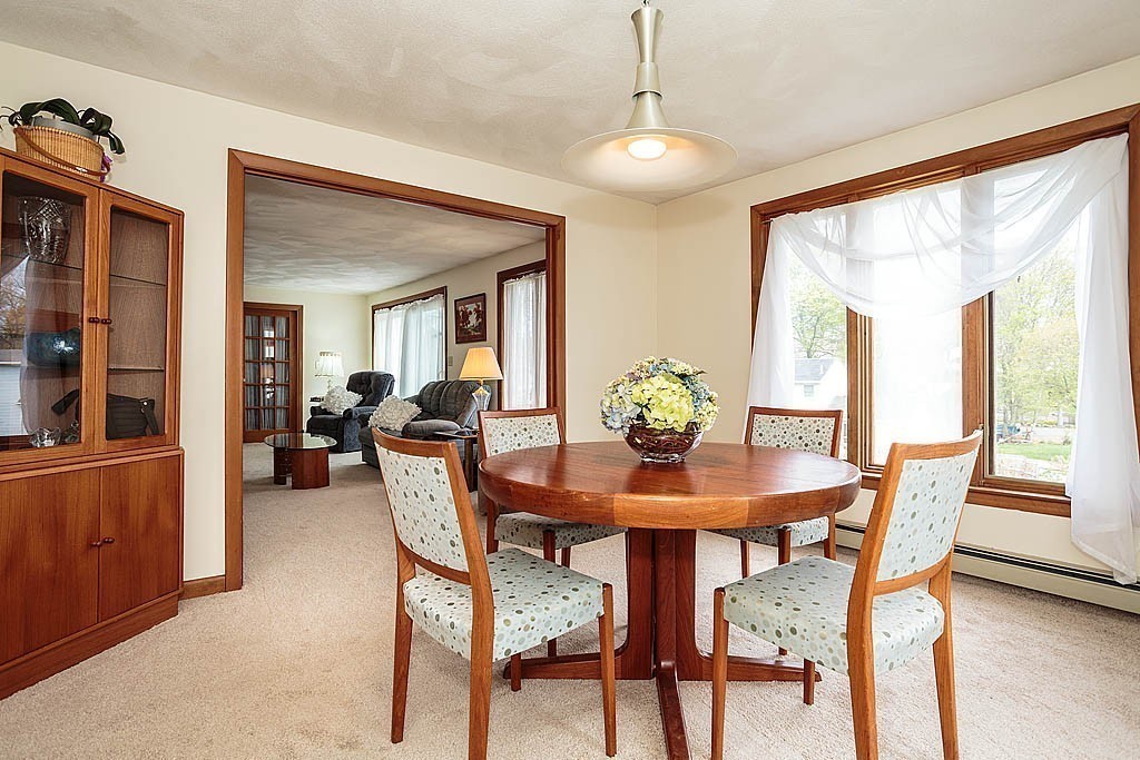 6 Overlook Road Stoneham, MA 02180 - Photo 4 of 30 Gallery Image 4