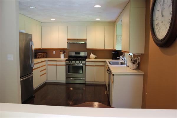73 Spring Street, Unit 6 Medfield, MA 02052 - Photo 6 of 12 Gallery Image 6