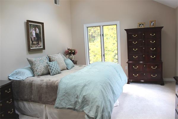 73 Spring Street, Unit 6 Medfield, MA 02052 - Photo 8 of 12 Gallery Image 8