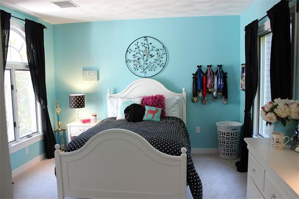 73 Spring Street, Unit 6 Medfield, MA 02052 - Photo 9 of 12 Gallery Image 9