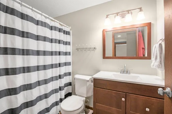 $699,900 | 6329 Halifax Avenue South, Edina, MN 55424