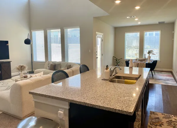 $2,500 | 217 Birkshire Drive, Georgetown, TX 78626
