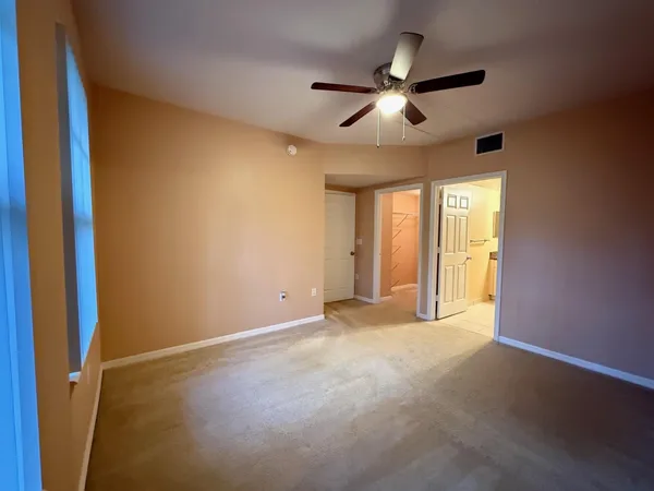 $2,400 | 6942 West Sample Road, Unit 6942, Pompano Beach, FL 33063