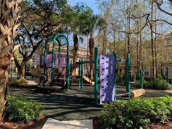 $2,400 | 6942 West Sample Road, Unit 6942, Pompano Beach, FL 33063