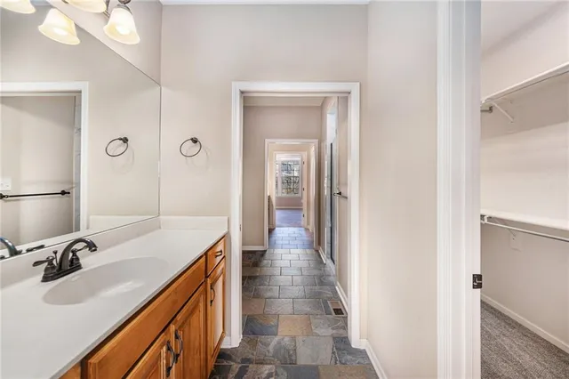 $465,000 | 1322 Rock Creek Court, Lansing, KS 66043