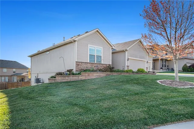 $465,000 | 1322 Rock Creek Court, Lansing, KS 66043