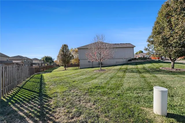 $465,000 | 1322 Rock Creek Court, Lansing, KS 66043