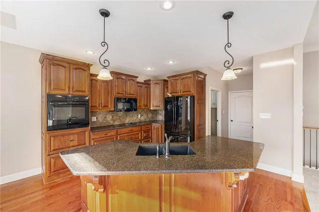 $465,000 | 1322 Rock Creek Court, Lansing, KS 66043