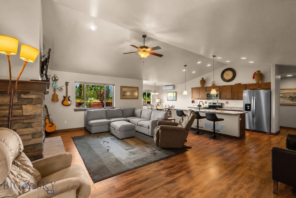 9850 Durston Road, Unit A Bozeman, MT 59718 - Photo 2 of 28 Gallery Image 2