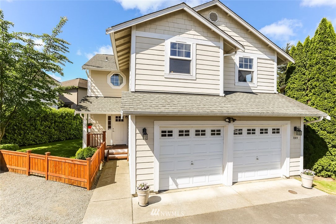 3915 Meadow Avenue North Renton, WA 98056 - Photo 2 of 30 Gallery Image 2