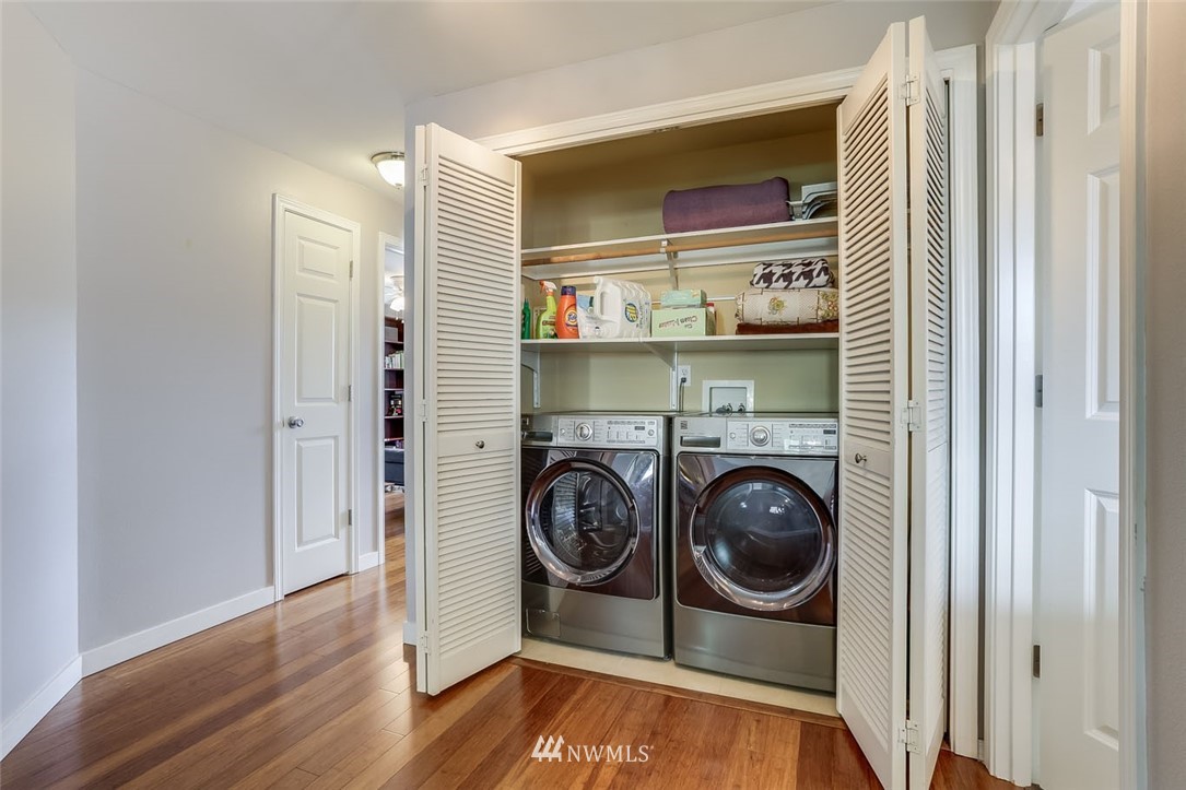 3915 Meadow Avenue North Renton, WA 98056 - Photo 18 of 30 Gallery Image 18