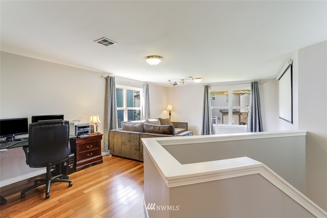 3915 Meadow Avenue North Renton, WA 98056 - Photo 19 of 30 Gallery Image 19