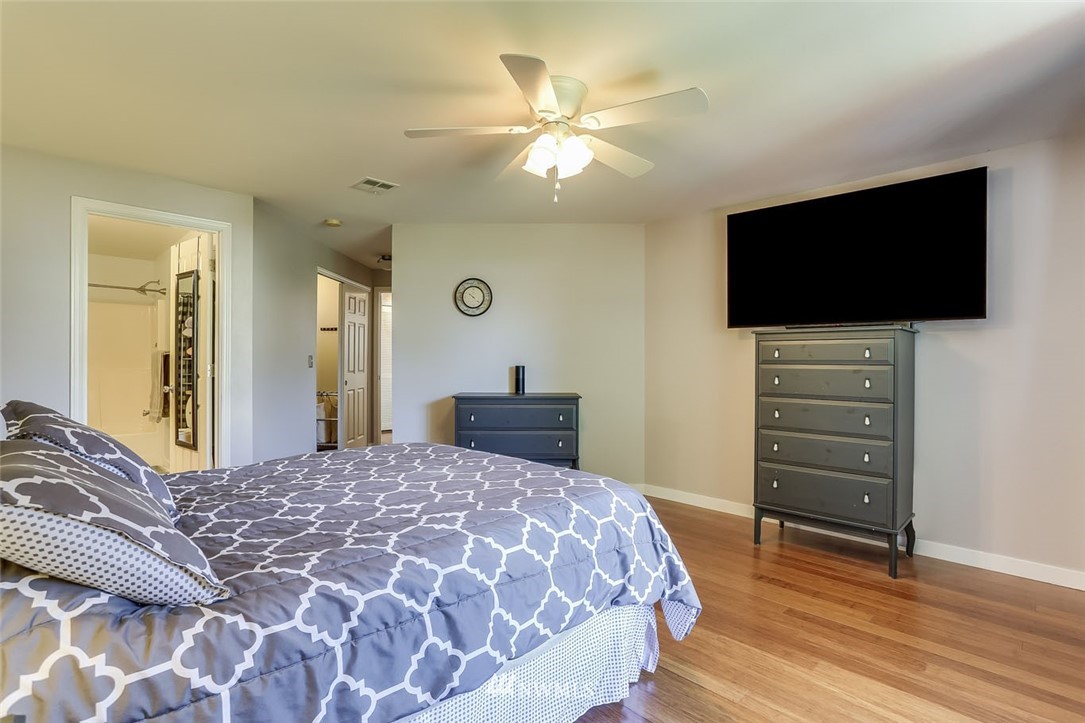 3915 Meadow Avenue North Renton, WA 98056 - Photo 22 of 30 Gallery Image 22