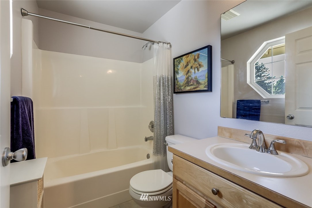 3915 Meadow Avenue North Renton, WA 98056 - Photo 26 of 30 Gallery Image 26