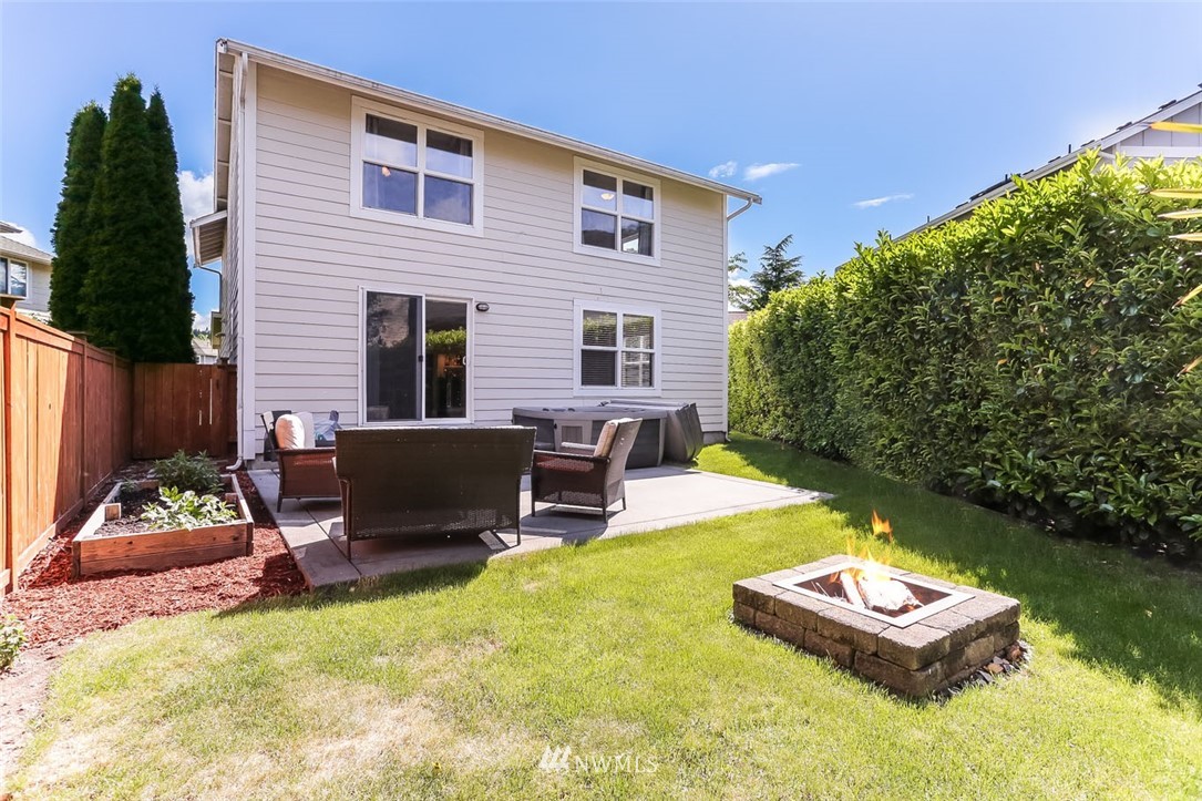 3915 Meadow Avenue North Renton, WA 98056 - Photo 29 of 30 Gallery Image 29