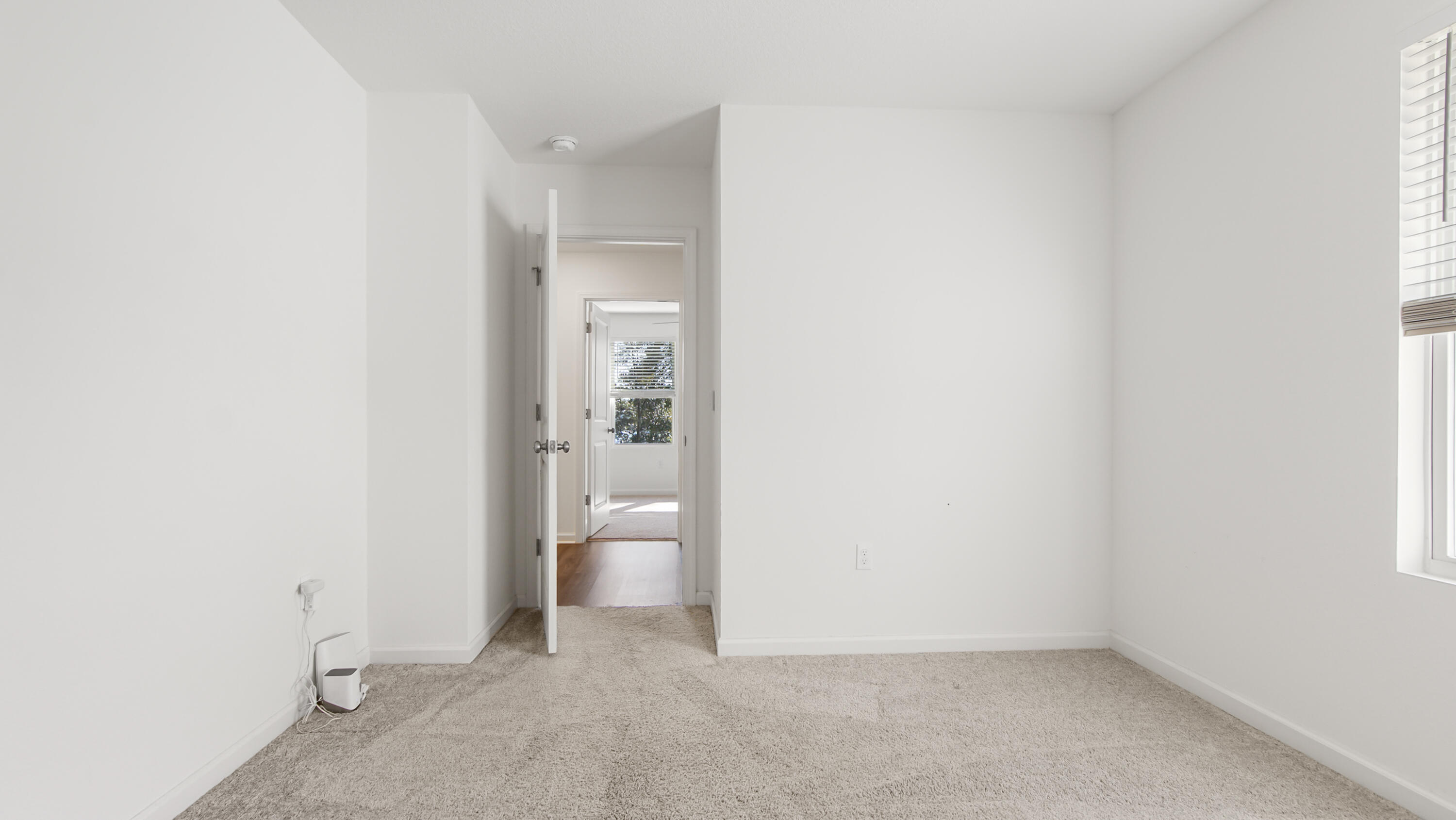 252 Squirrel Road DeFuniak Springs, FL 32433 - Photo 19 of 42 Bedroom2