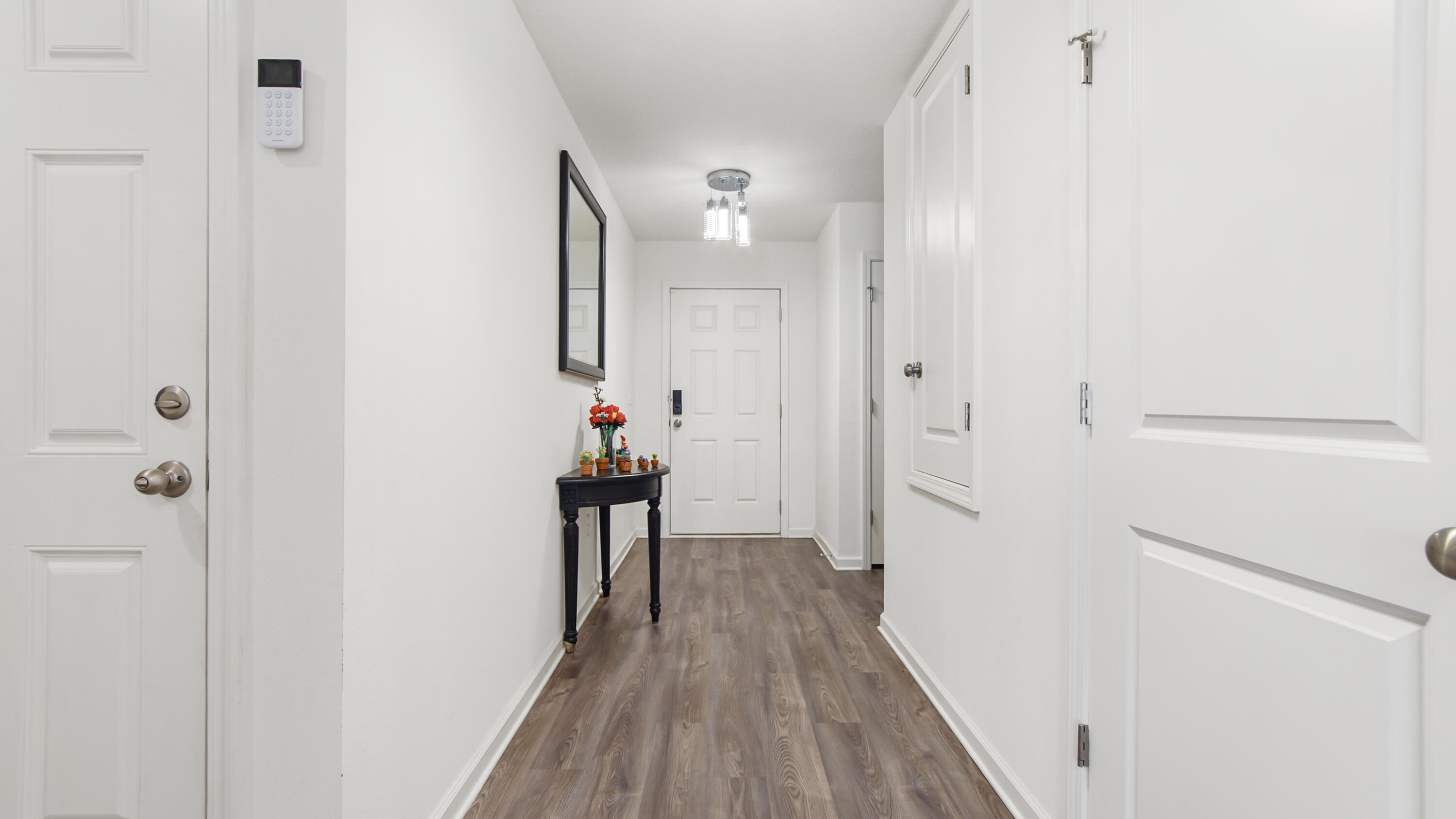 252 Squirrel Road DeFuniak Springs, FL 32433 - Photo 25 of 42 Foyer