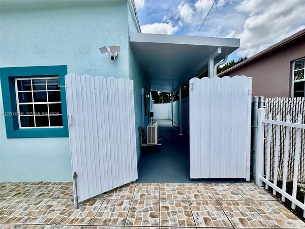 $1,775 | 130 West 57th Street, Hialeah, FL 33012