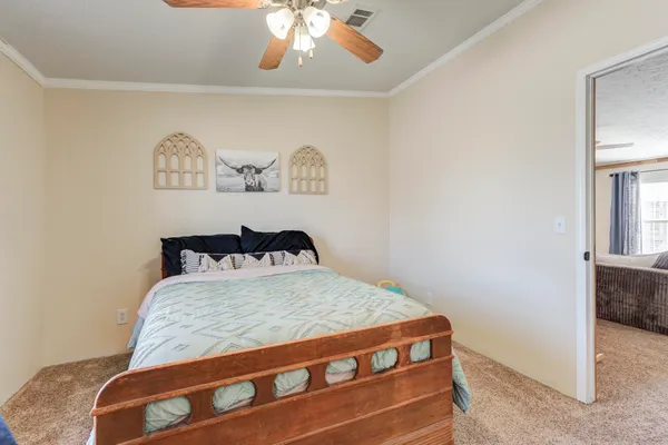 $225,000 | 1328 N Avenue, Tahoka, TX 79373