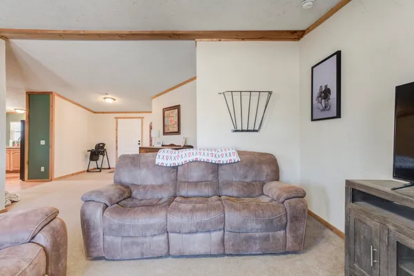 $225,000 | 1328 N Avenue, Tahoka, TX 79373