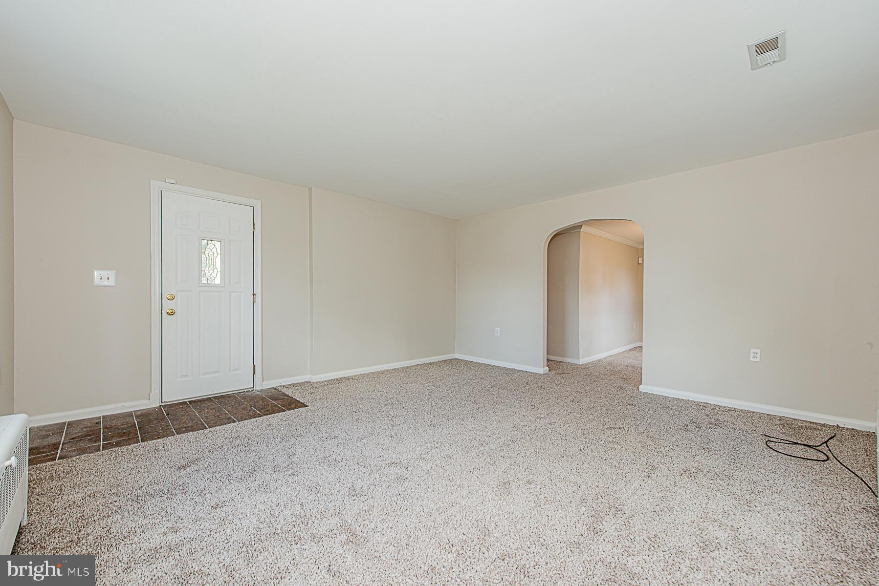 8024 Ridgely Oak Road Baltimore, MD 21234 - Photo 6 of 28