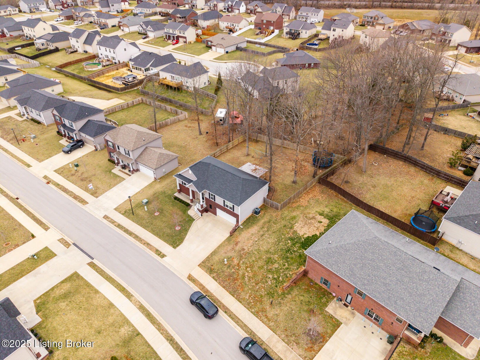 302 Riesling Way Vine Grove, KY 40175 - Photo 60 of 62 DJI_20250307151158_0257_D