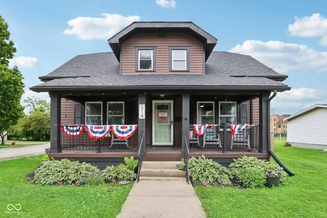 $284,899 | 514 East 2nd Street, Sheridan, IN 46069