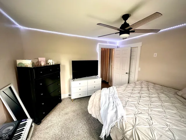 $279,899 | 514 East 2nd Street, Sheridan, IN 46069