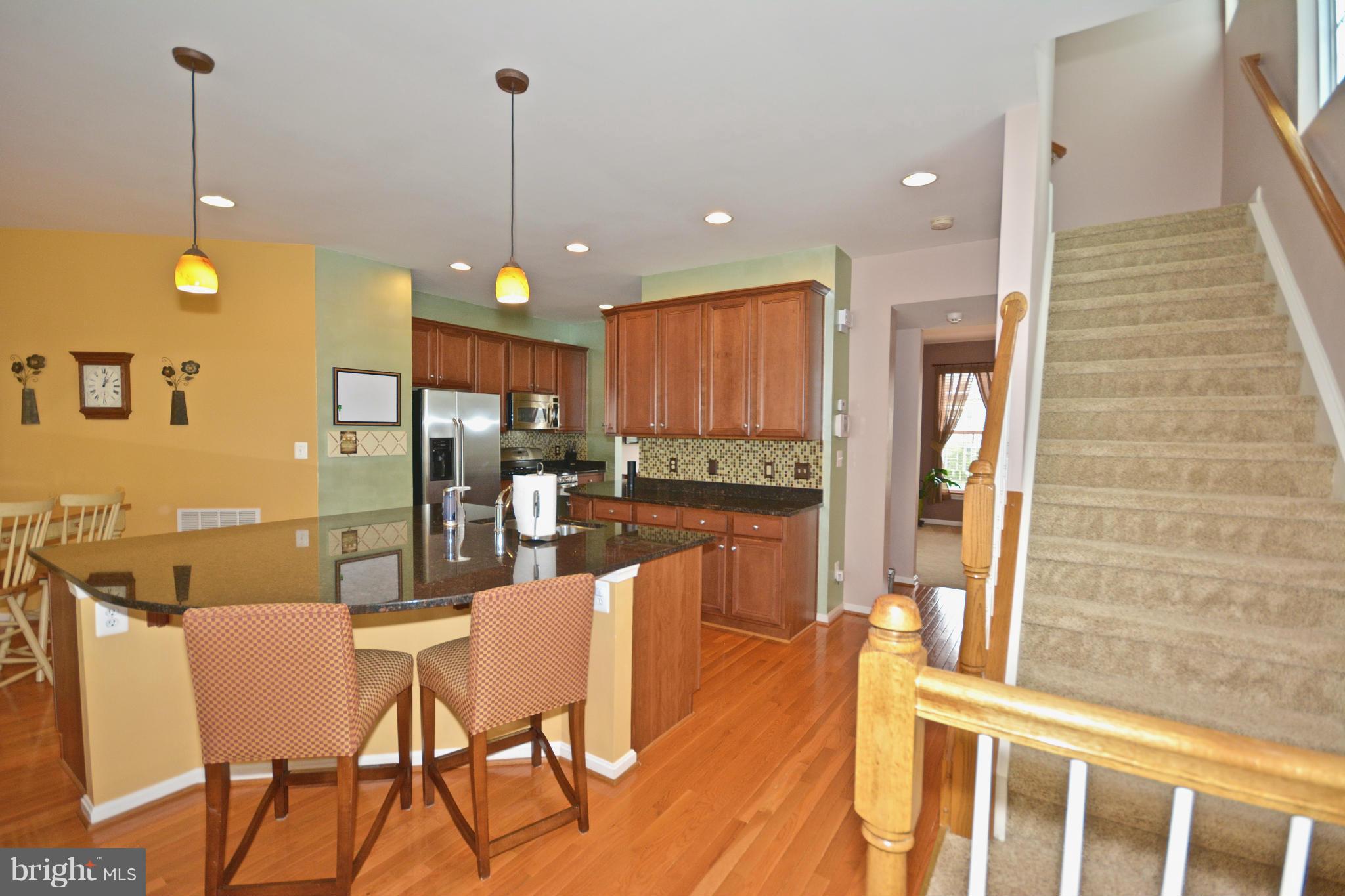 9101 Ribbon Falls Loop Bristow, VA 20136 - Photo 12 of 21 Kitchen