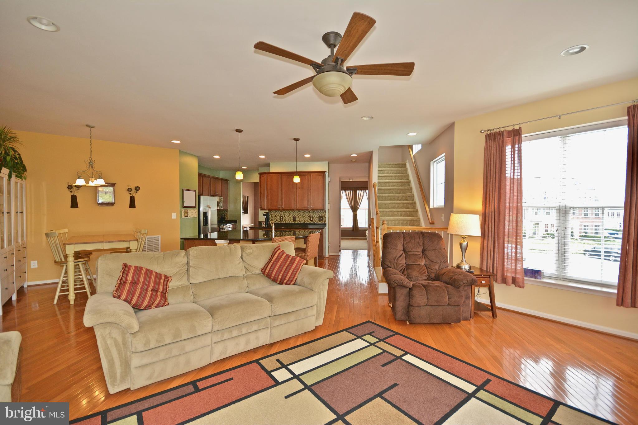 9101 Ribbon Falls Loop Bristow, VA 20136 - Photo 6 of 21 Family Room