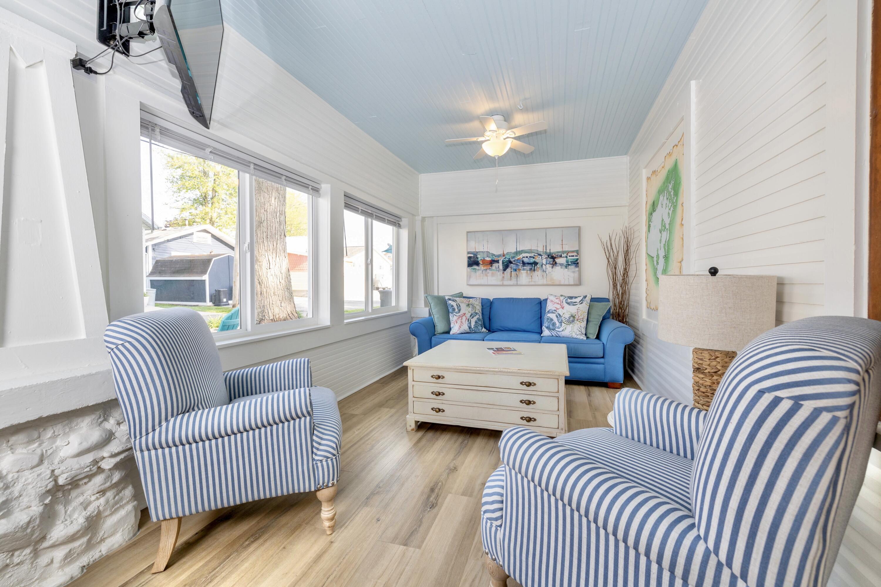 419 Maple Street Russells Point, OH 43348 - Photo 5 of 32 Enclosed Porch
