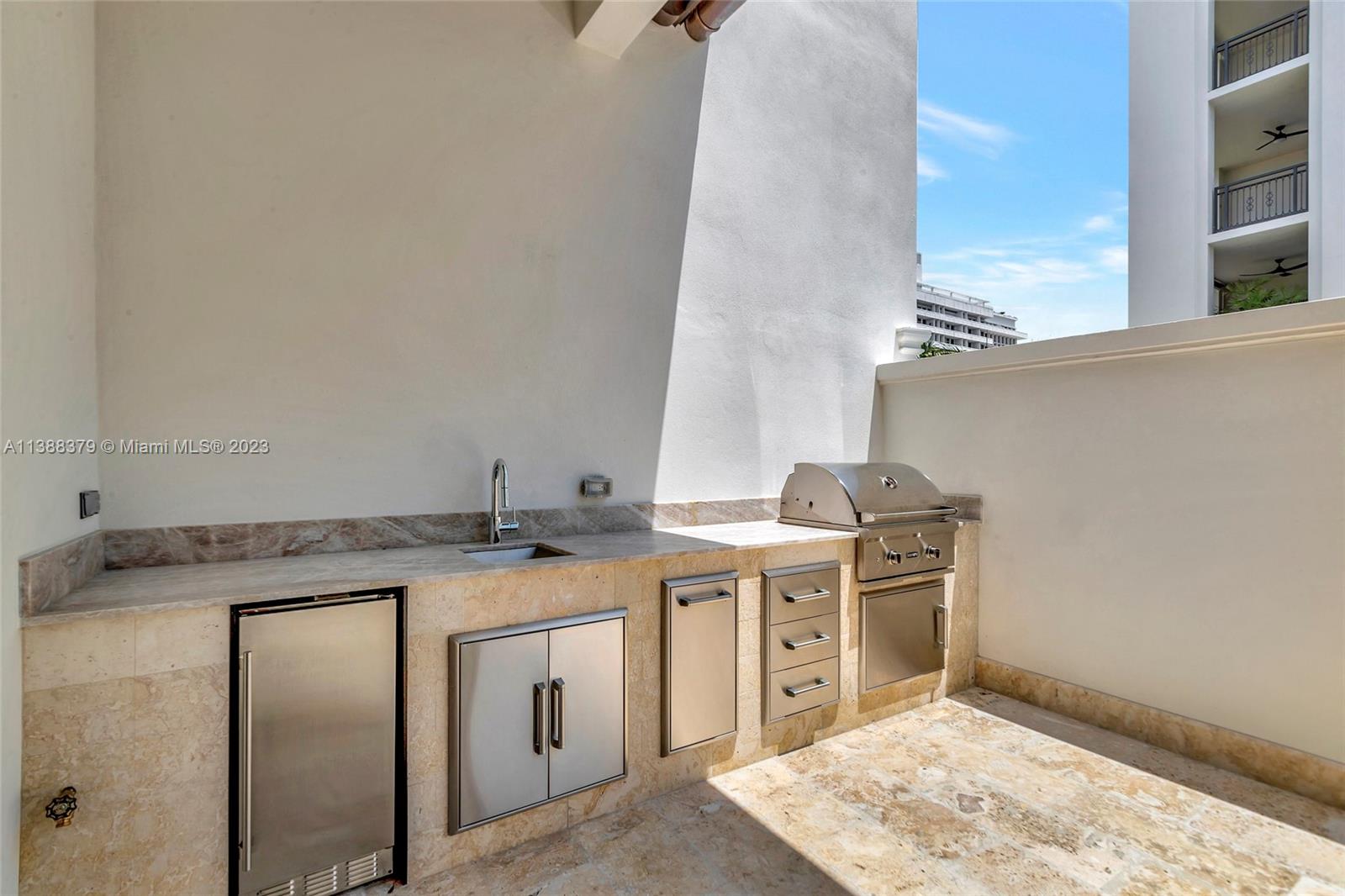 2607 Anderson Road Coral Gables, FL 33134 - Photo 42 of 96