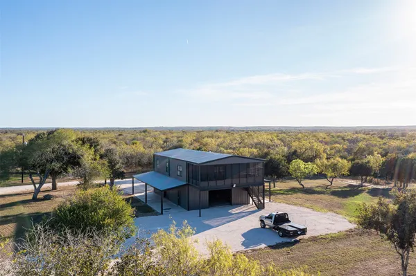 $1,049,000 | 17047 State Highway West, Goliad, TX 77963