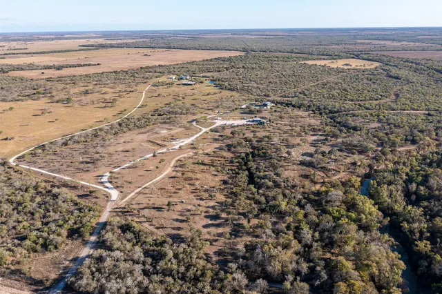 $1,049,000 | 17047 State Highway West, Goliad, TX 77963