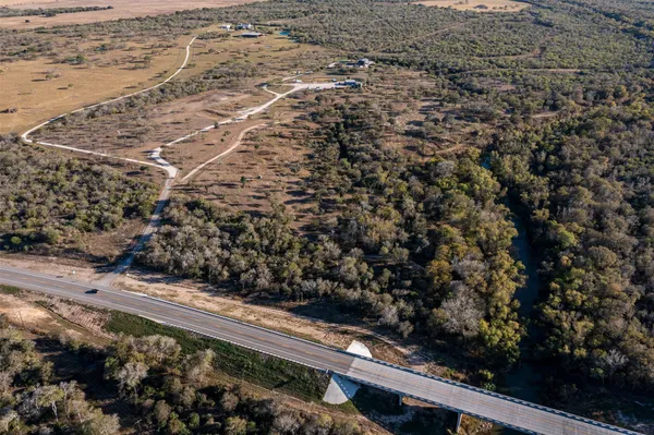 $1,049,000 | 17047 State Highway West, Goliad, TX 77963