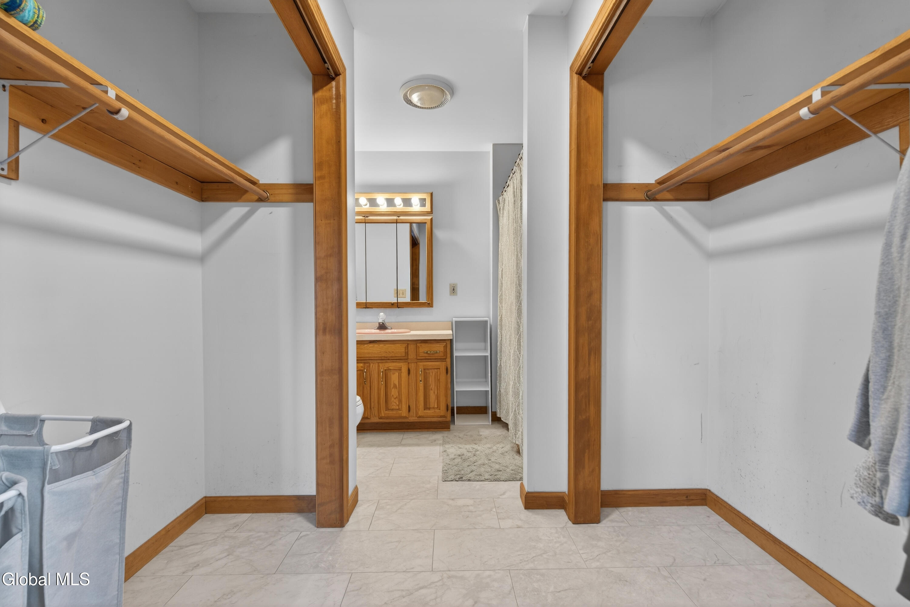 25 Raven Way Cossayuna, NY 12823 - Photo 27 of 40 19-25 RAVEN-22