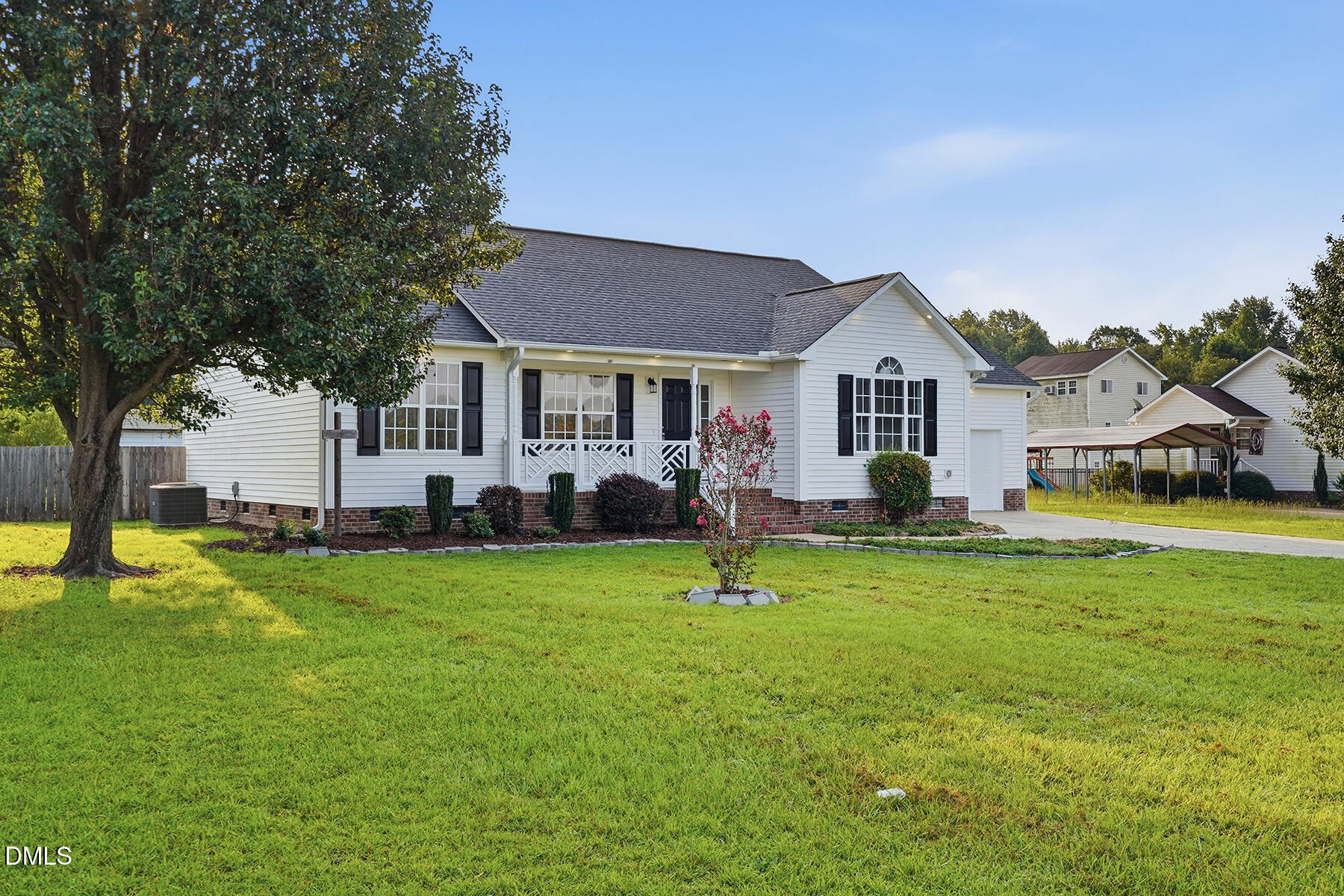 1217 Smith Road Smithfield, NC 27577 - Photo 4 of 36 1217 Smith St -3