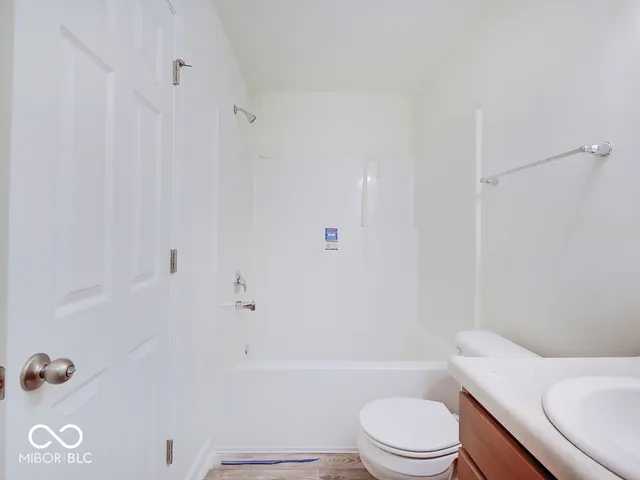 $259,000 | 3632 Windstar Court, Columbus, IN 47203