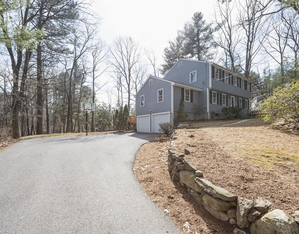 11 Arborwood Road Acton, MA 01720 - Photo 2 of 22 Gallery Image 2