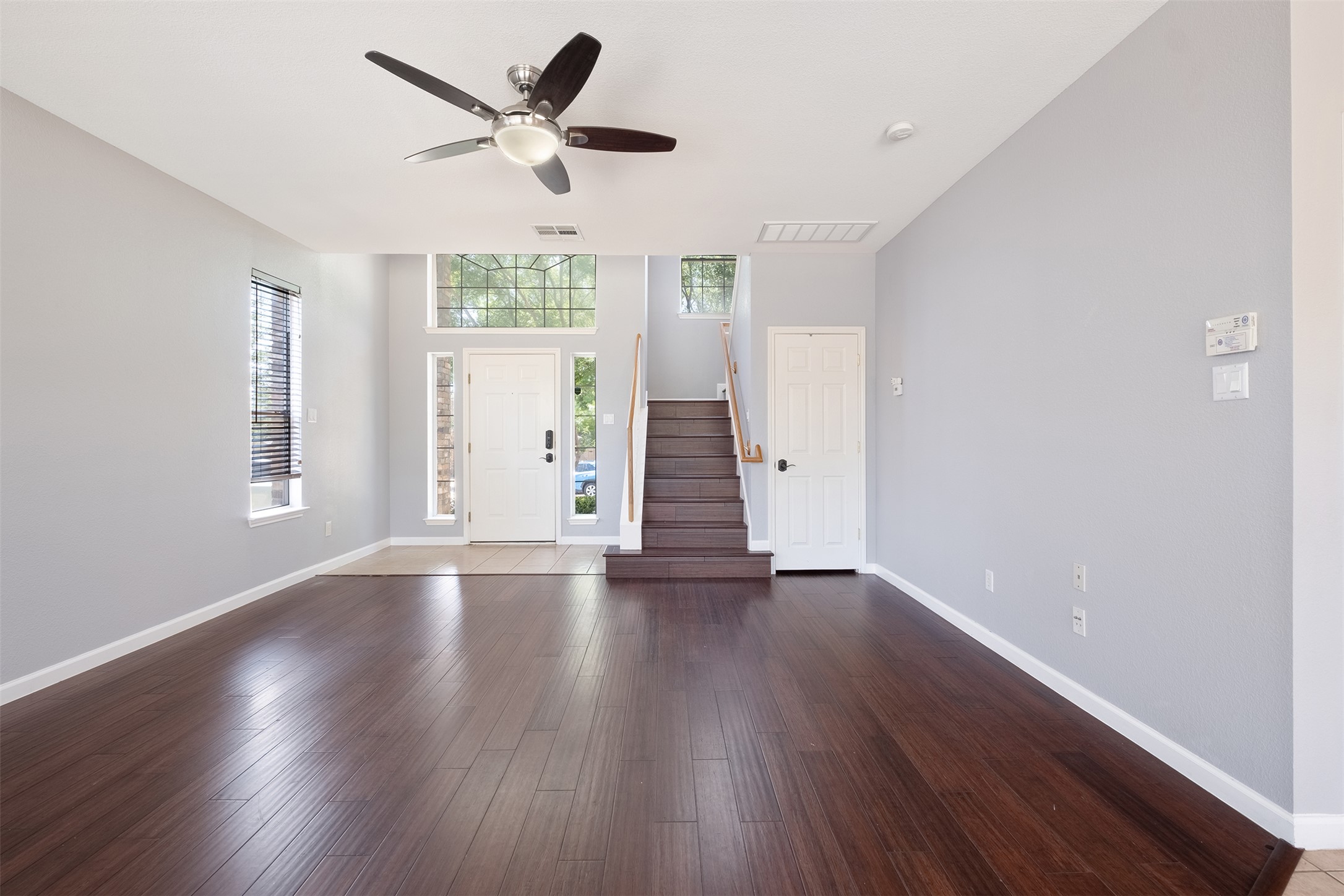 11100 Los Comancheros Road Austin, TX 78717 - Photo 5 of 25