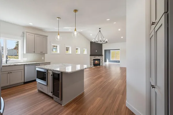 $505,900 | 1060 Legend Lane, River Falls, WI 54022