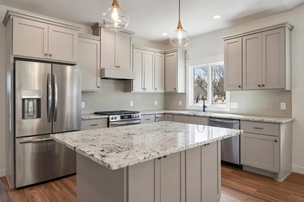 $509,200 | 1060 Legend Lane, River Falls, WI 54022