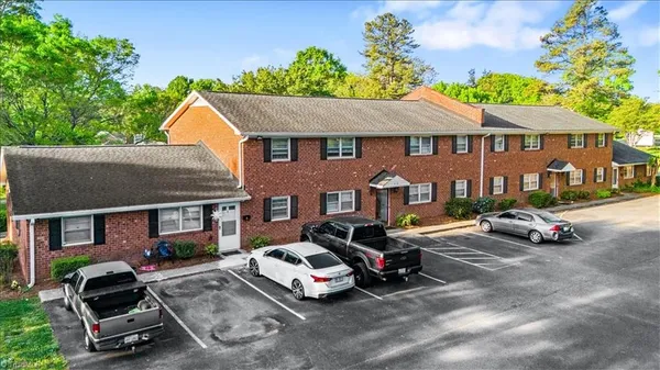 $1,750,000 | 110 Hedgecock Avenue, Winston-Salem, NC 27104